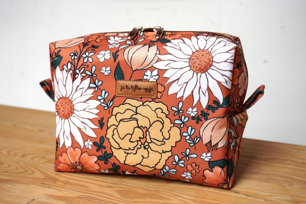 Kosmetyczka box: kwiaty