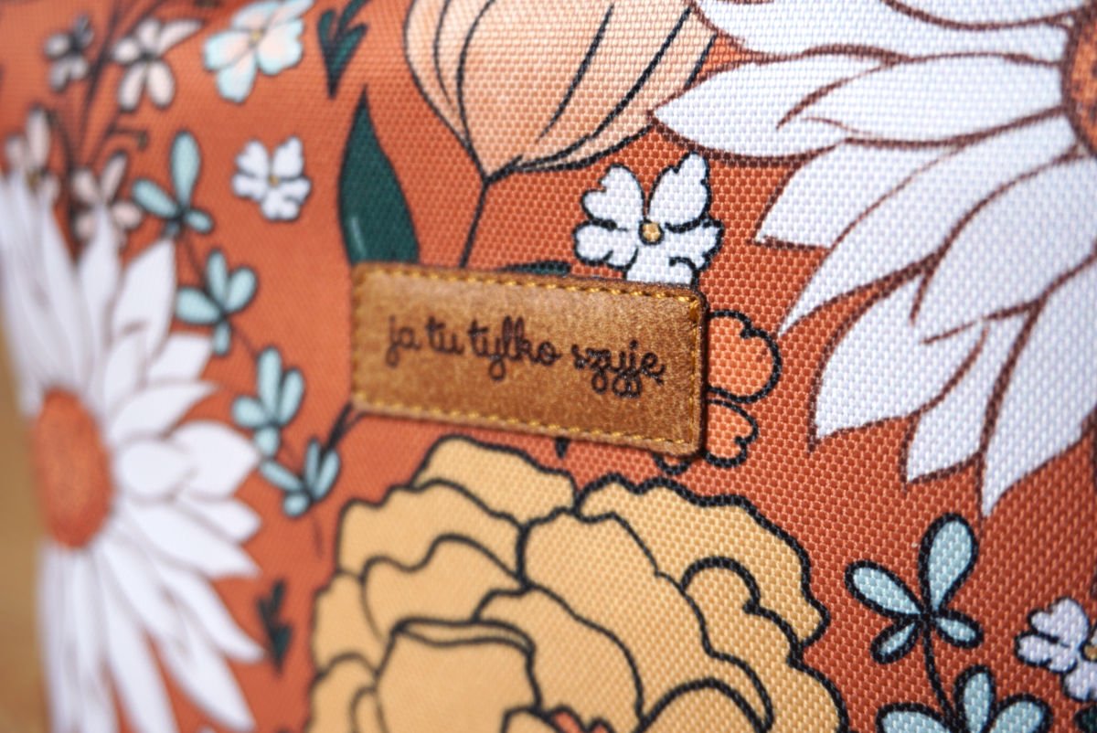 Kosmetyczka box: kwiaty - obrazek 2