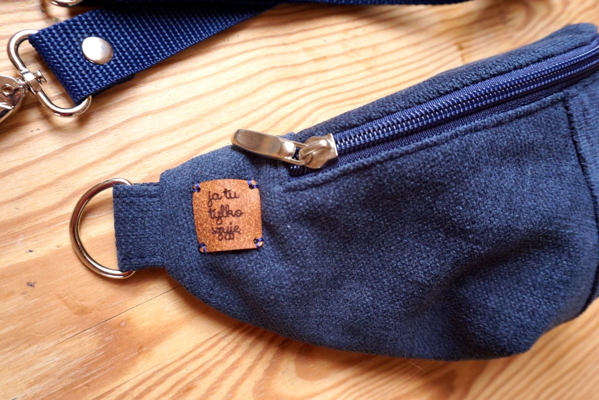 nerka mała: granatowa