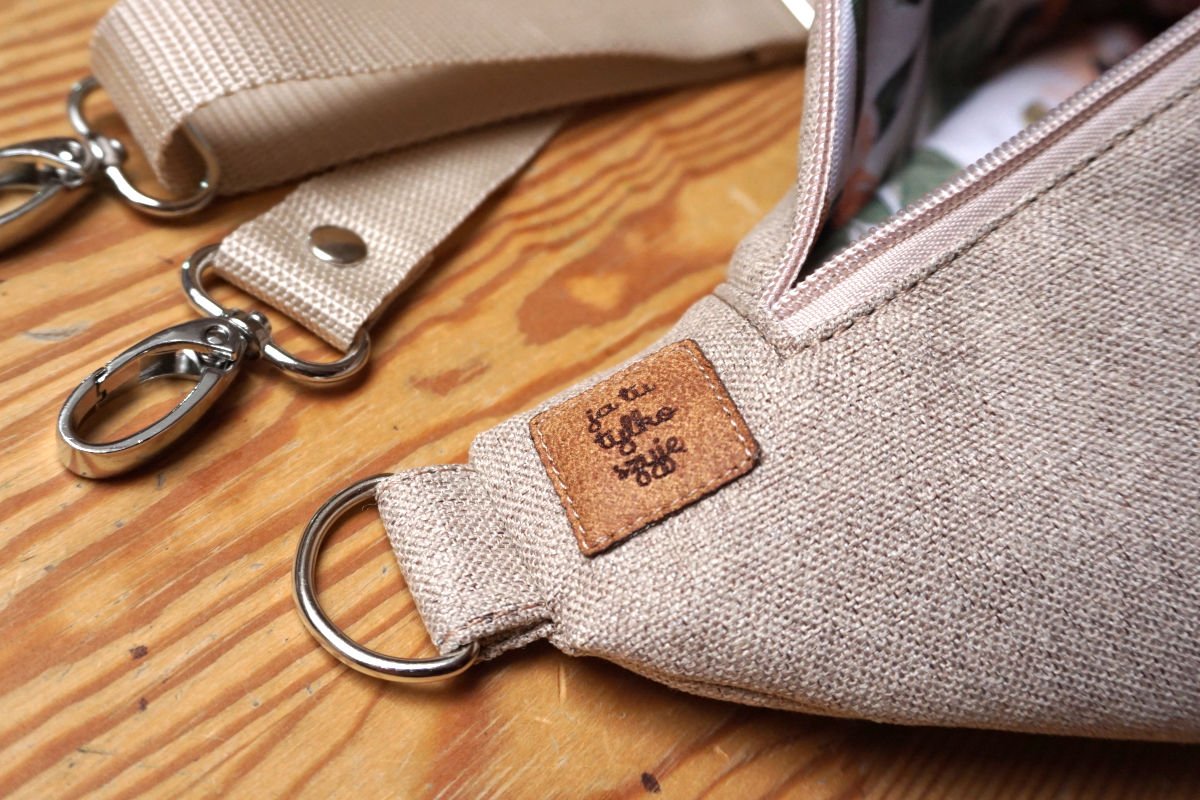 nerka średnia: beżowa