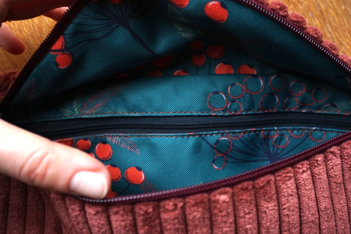 Wielki wór rozpaczy: rudy - obrazek 2