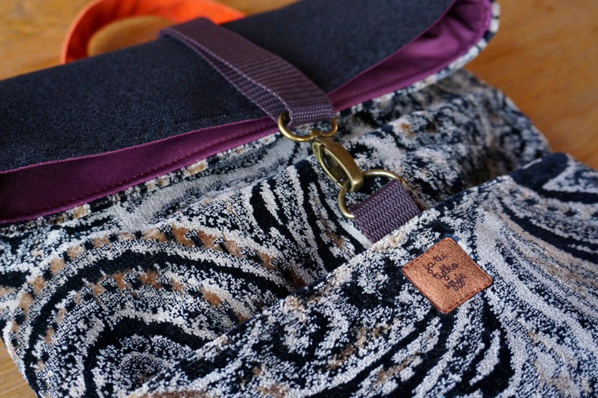 Plecak miejski 1.0: wersalka dziadka - obrazek 2