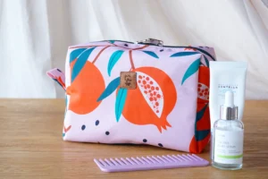 Kosmetyczka box: granaty