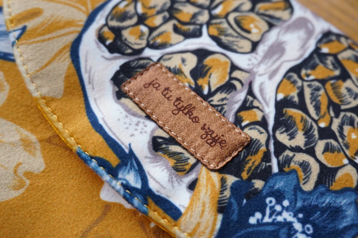 Nerkotorebunia: granatowa - obrazek 2