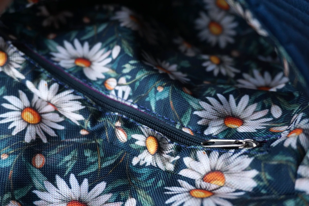 Nerkotorebunia: granatowa - obrazek 3